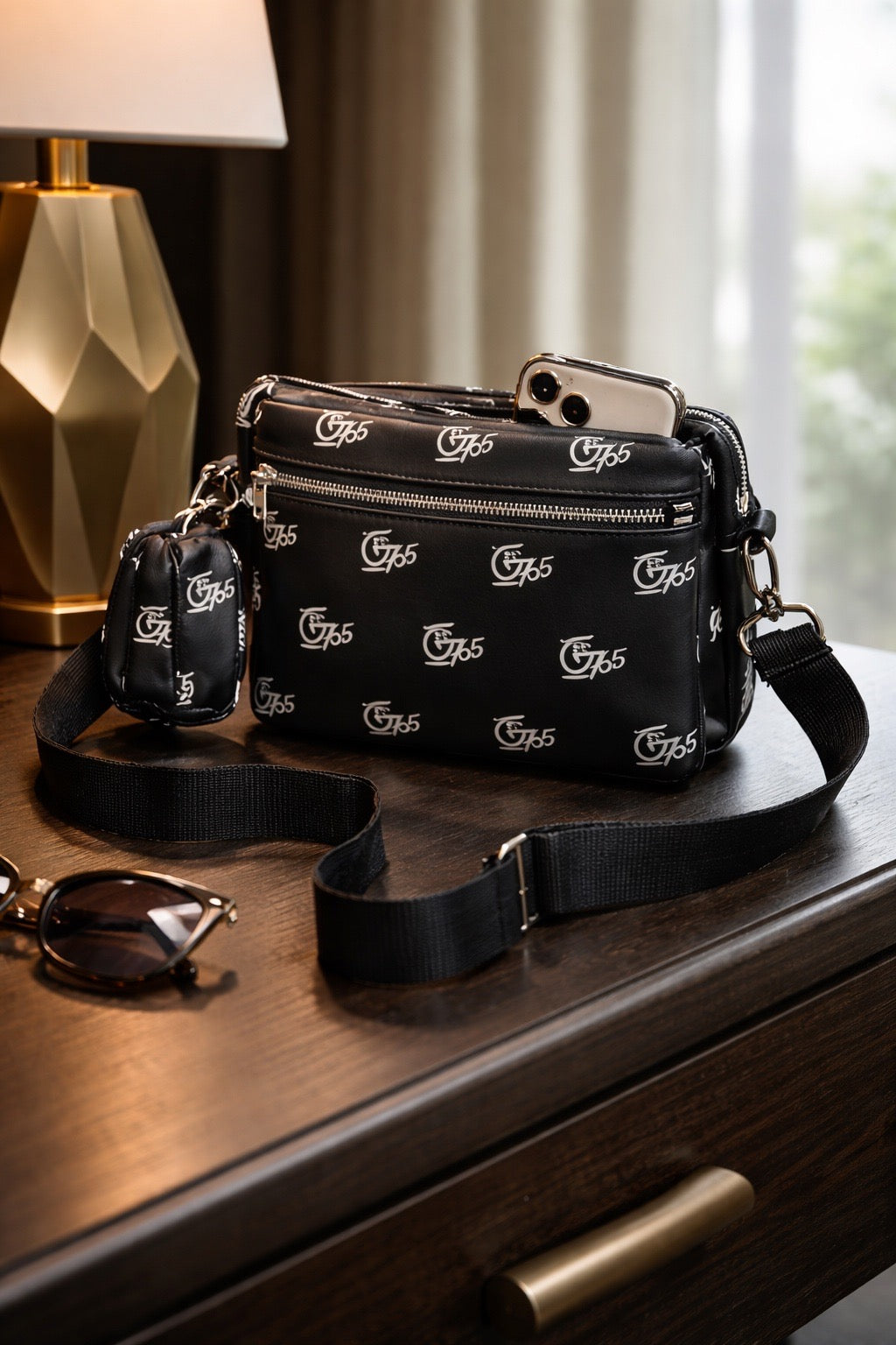 GFE765 Signature Monogram Man Bag – Black Edition
